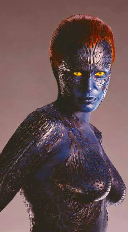 universoxmen's tweet image. GETTING READY        TO MAKE HISTORY