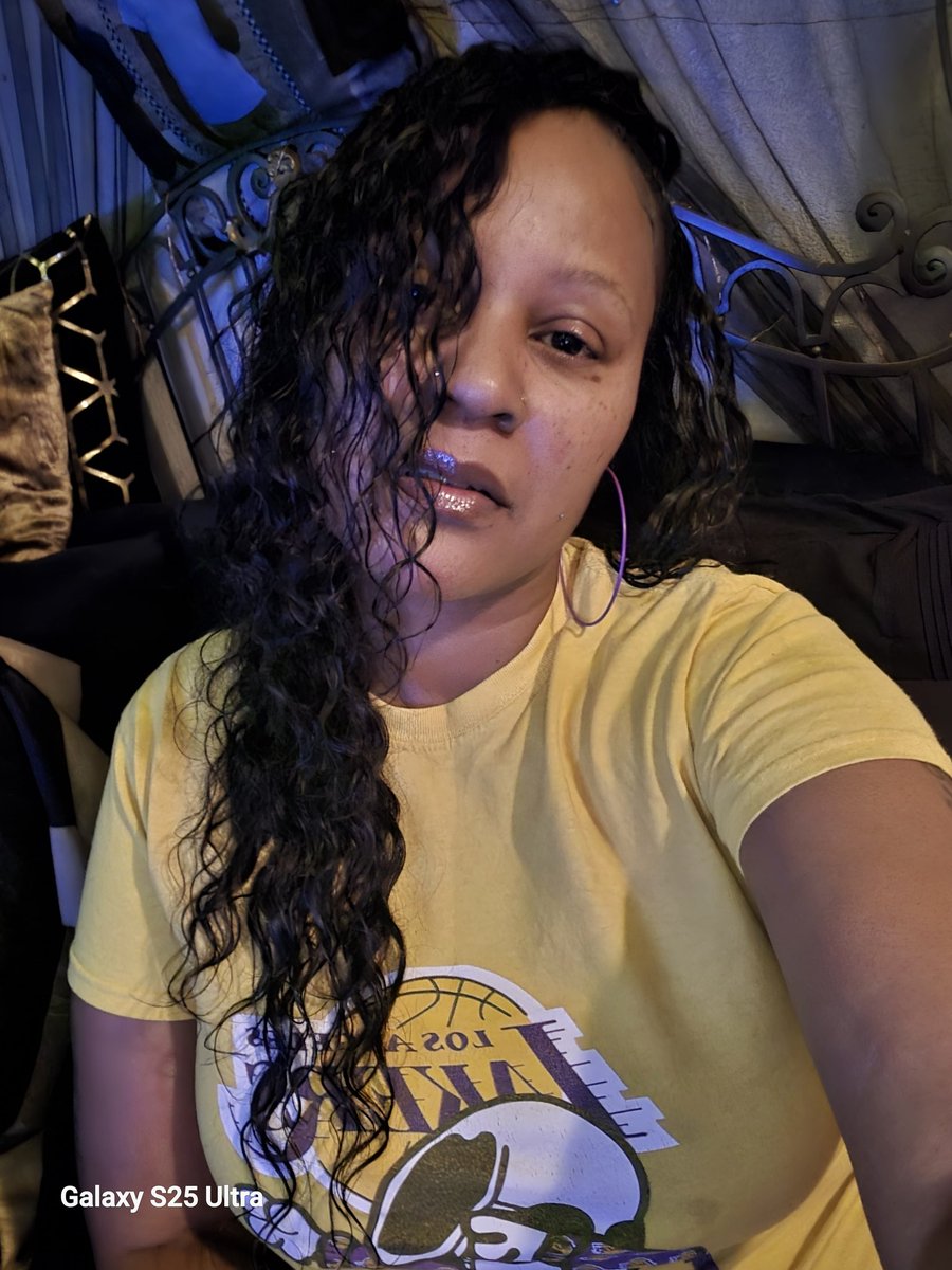 Happy 46th Birthday to me &amp; to all the Greats i share it with 🥂🎂🎉