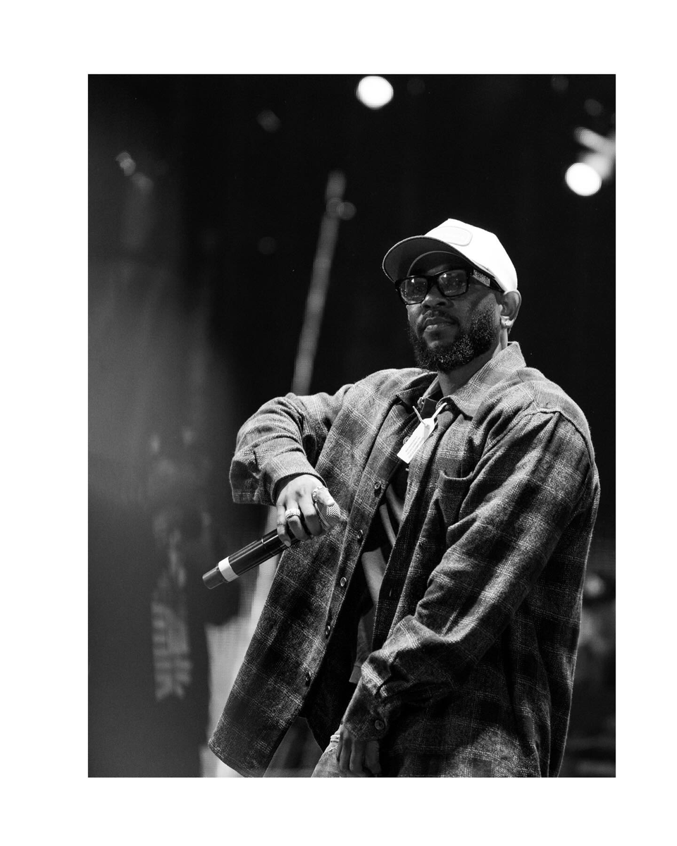 kdotsmedia's tweet image. kendrick lamar photographed at the tde christmas concert and toy drive, 2025
📸: clixbymo on instagram