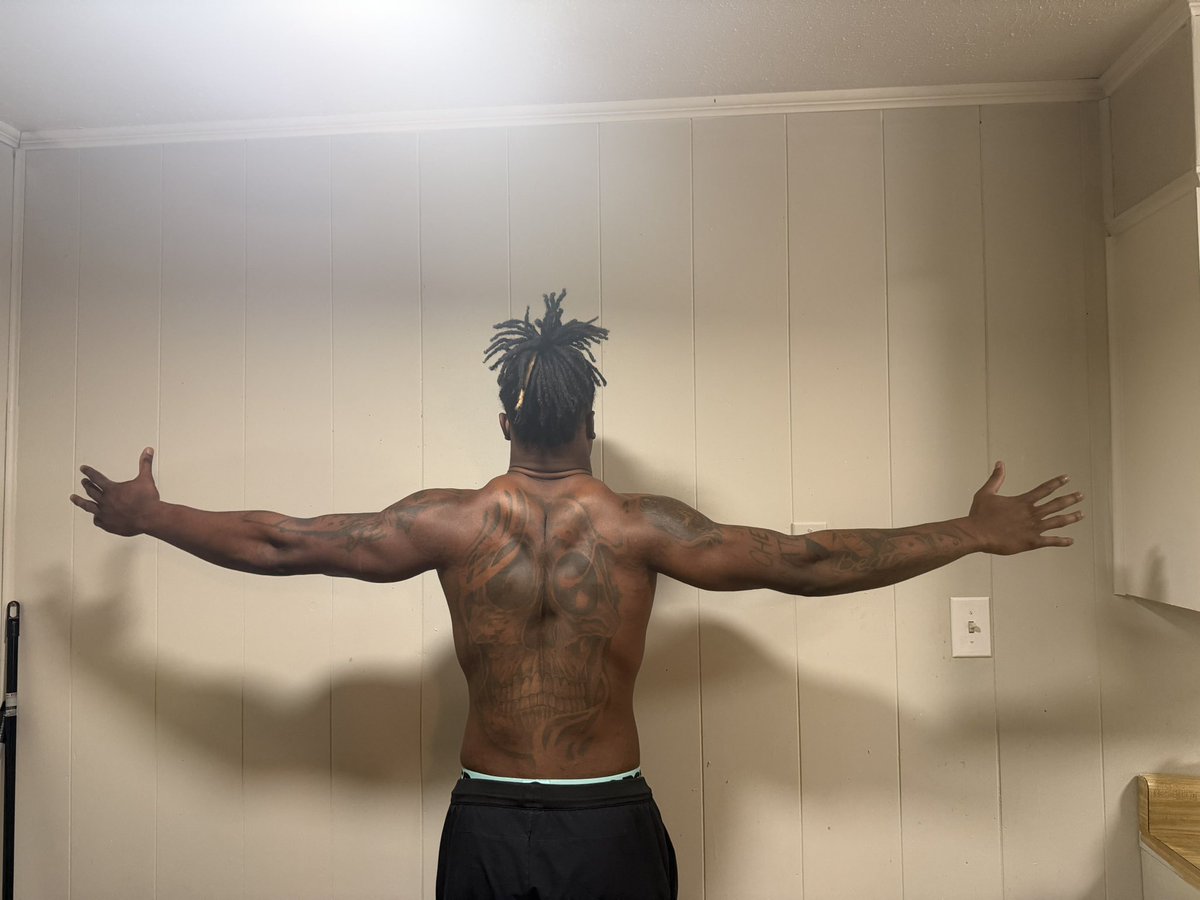 Greggory “ghee” evans 🦈 tweet media