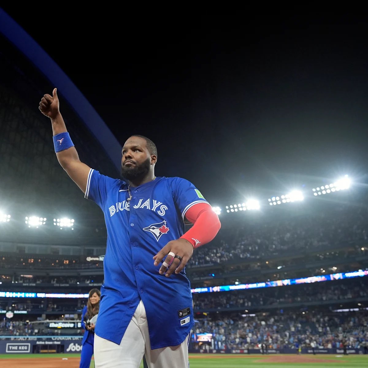 JohnnyGiunta_'s tweet image. The last man standing in a Toronto Blue Jays uniform was always going to be our king. 

Vladimir Guerrero Jr until I am 6 feet under.