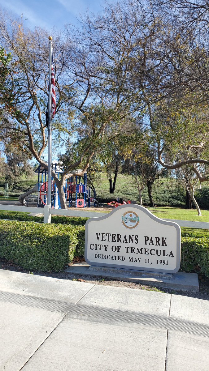 mark_letourneau's tweet photo. Veterans of Foreign Wars Post 4089 members are cleaning our adopted park:Temecula Veterans Park. #AdoptAPark #VFW #TemeculaFun @cityoftemecula @VFW4089 @VFWHQ https://t.co/BKWi37vdS2