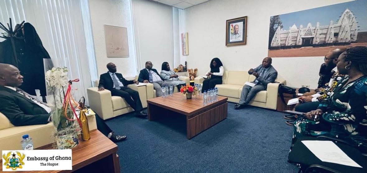 GhanaEmbNL's tweet photo. On Tuesday, 6 January 2026, Ghana’s Ambassador-Designate to the Netherlands, H.E. Eddison Agbenyegah, hosted executives of the Ghana Union to strengthen engagement with the Ghanaian community. Discussions covered dual nationality, pension access, and remittances for social impact https://t.co/16zj0iMdL0