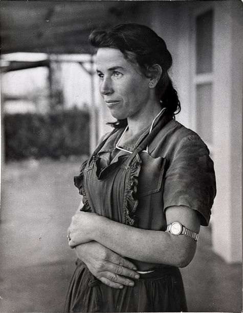 "La mejor manera de decir es hacer".   
José Martí   
📷Paul Almasy