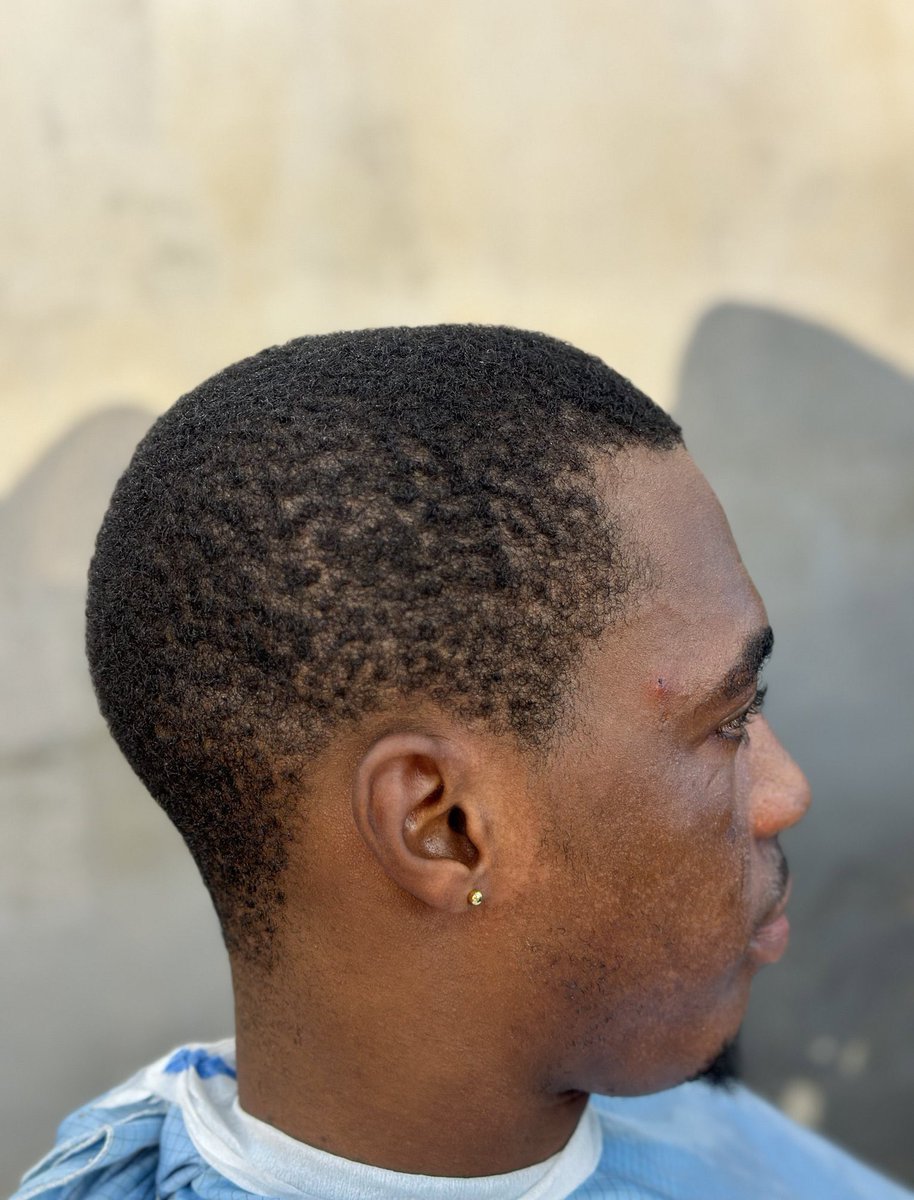 Adeloye_444's tweet image. Shaped Up!! 

Hairstylist: @CityzCut