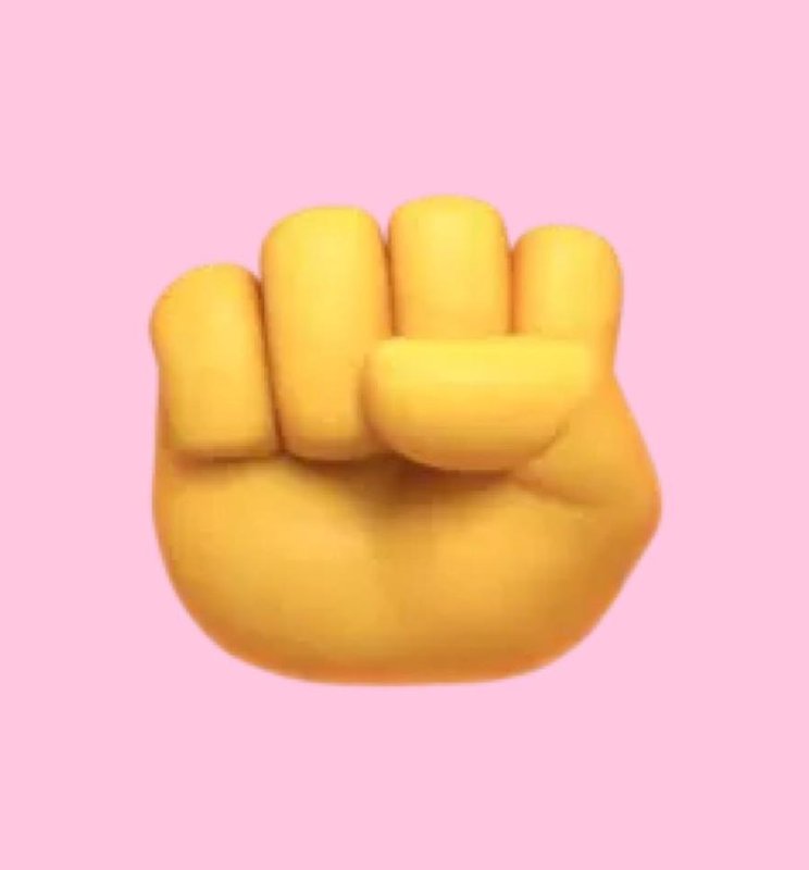 ILostArk's tweet image. 台風で気持ちいい。LINEしたい 🦼