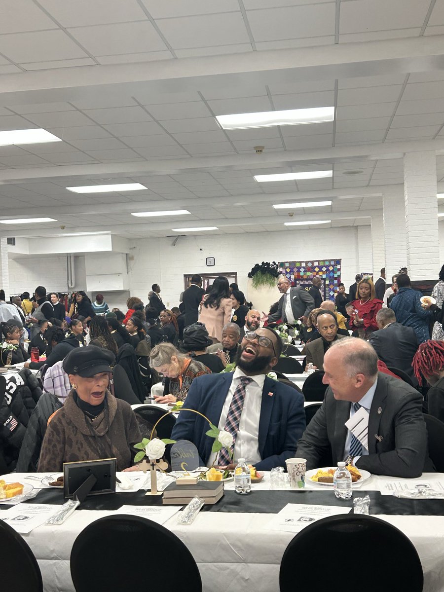 Brian Schwalb tweet media