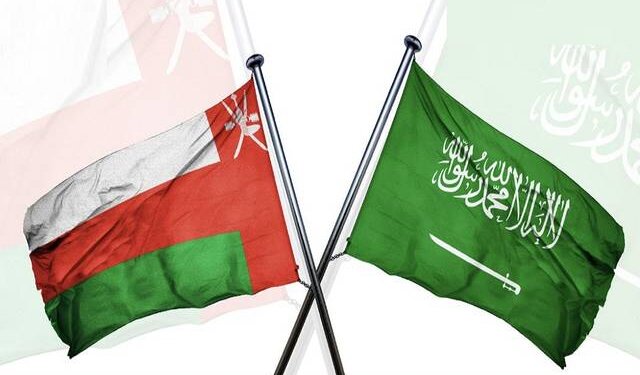 MUTARED's tweet photo. عاجل: السعودية وعُمان توقعان اليوم ثلاث اتفاقيات تاريخية تغير مستقبل التجارة في الخليج:

- اتفاقية الاعتراف المتبادل الفوري بقواعد المنشأ والاكتفاء بشهادة منشأ واحدة.

- المرحلة الثانية من التكامل الصناعي وتعزيز الاستثمار بين القطاعين الحكومي و الخاص. https://t.co/C9fXcMw4Ab