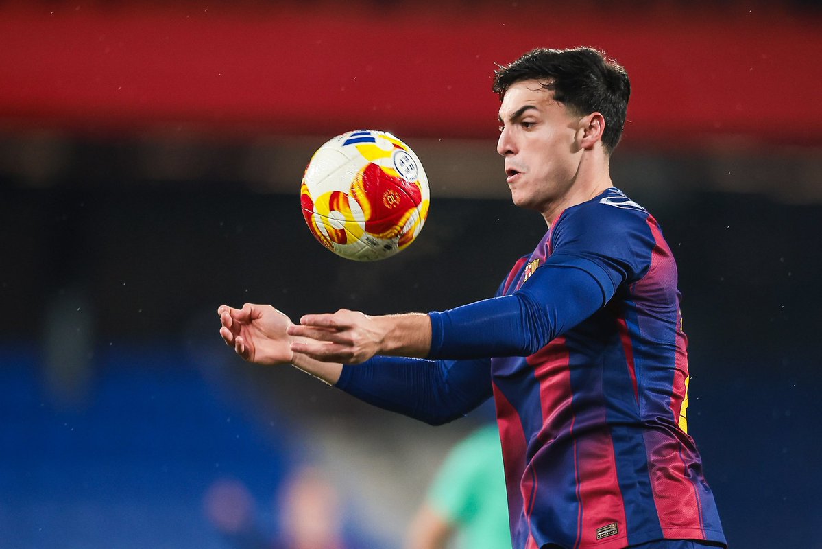 اللاعب سجل قبل قليل أول أهدافه مع الفريق بعد ساعتين من انضمامه للفريق ⚽️