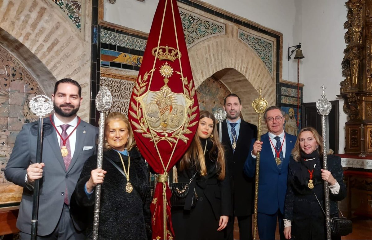 Hoy acompañamos a nuestra querida Hermandad de los Javieres en su traslado a su nueva sede canónica. Les deseamos que vivan con alegría esta nueva etapa