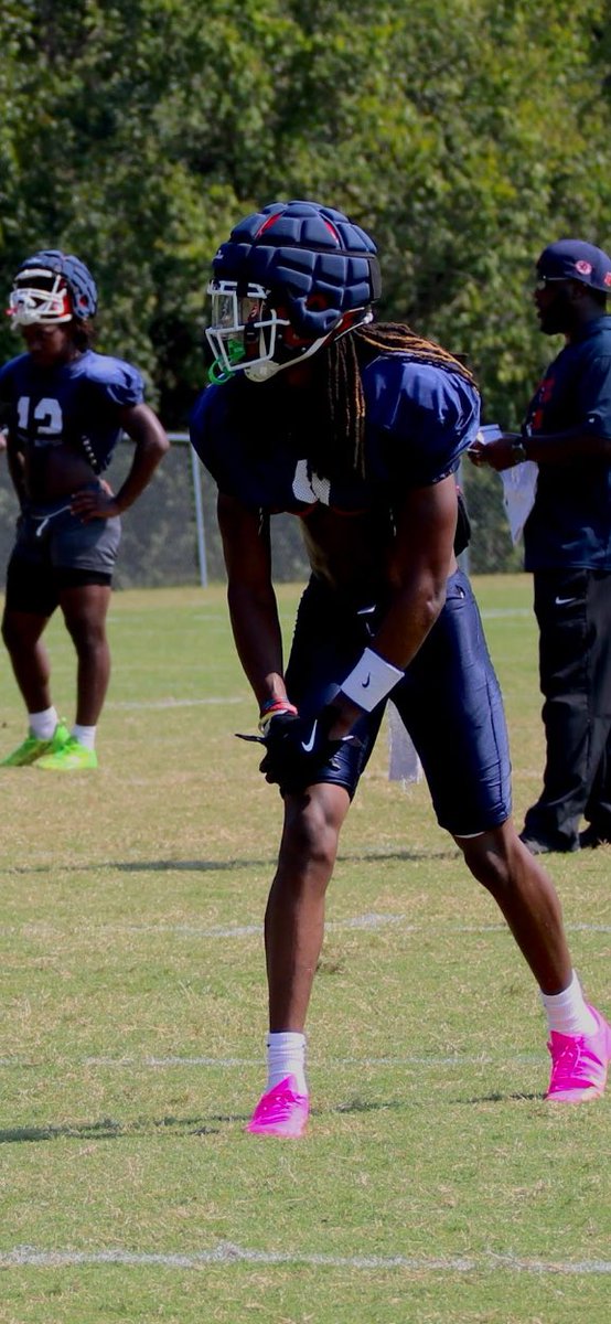 quan1019's tweet photo. 6'4 210lbs WR
4.49 40yd
6td
598yds
JUCO Spring Grad26'
https://t.co/xnxFohCejP
@JuCoFootballACE @JUCOFFrenzy @Real_CoachHall @Louisburg_FB @Coach_QSpellman @CoachMack_FB @vicwhartoniii @CaneCoachHodges
@CoachScott_97 https://t.co/v6L7UAXVIx