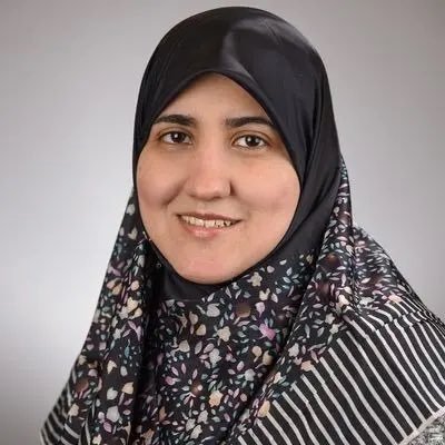 Osint613's tweet image. The White House is scrutinizing the immigration status of Fatemeh Ardeshir‑Larijani, a U.S.‑based doctor and daughter of influential Iranian official Ali Larijani, amid outrage over Tehran’s deadly crackdown. Larijani, a close ally of Iran’s Supreme Leader and current secretary…