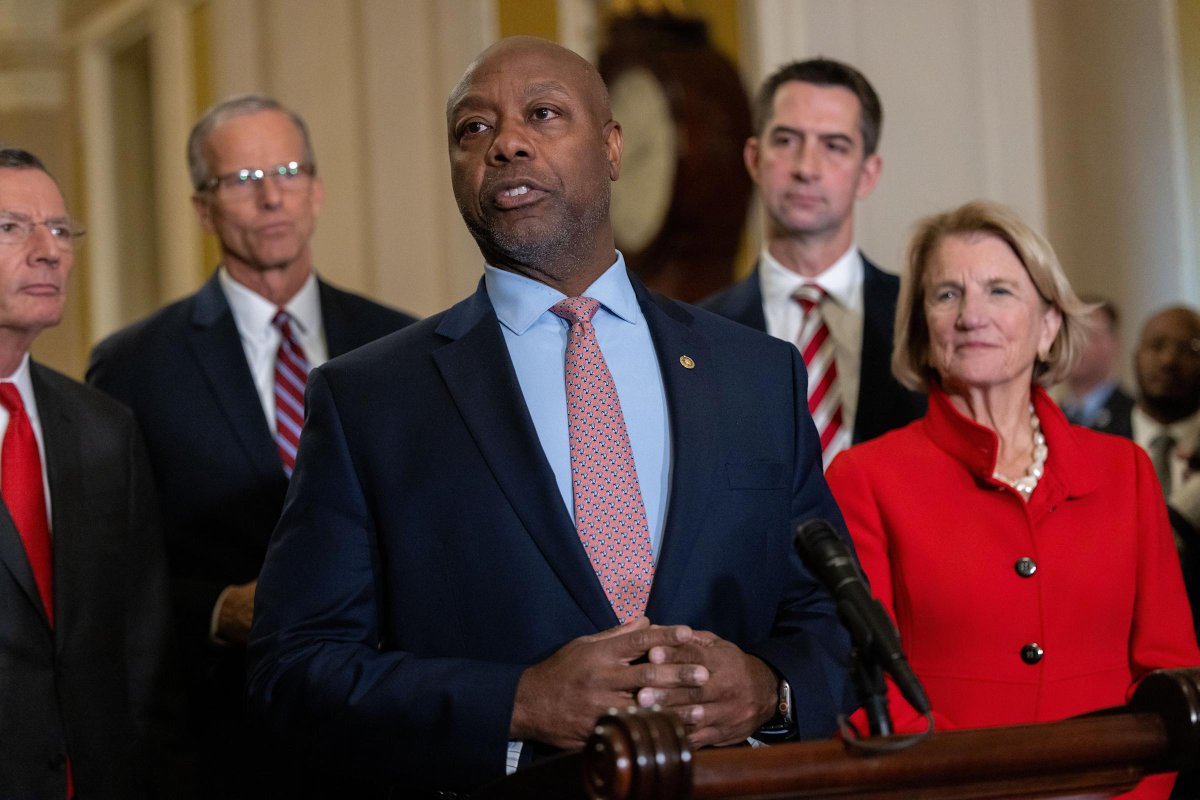 Steph_iscrypto's tweet image. 💥BREAKING:

🇺🇸 TIM SCOTT: “EVERYONE REMAINS AT THE TABLE WORKING IN GOOD FAITH.”