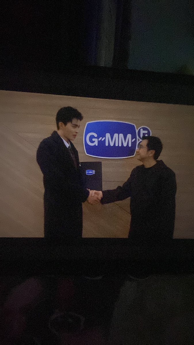 berakiosaurus's tweet image. BAJINGAAANNNN SI KECIL 😭😭😭😭 #MeAndTheeSeriedFinalEp