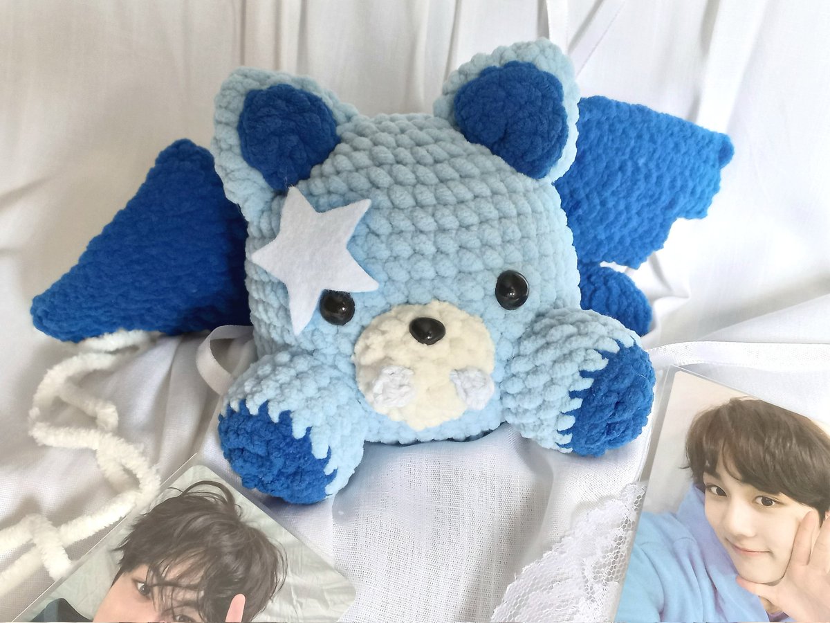 yiwonies's tweet image. ₊˚⊹ 🪼 ꒱ engeneees!!!
eu faço crochê a alguns anos e atualmente estou com encomendas abertas para os vamps do enhypen! por enquanto fiz apenas o jungwon, mas faço de todos os membros. caso alguém se interesse, se sinta a vontade pra me chamar na dm e encomendar o seu! ᡣ𐭩