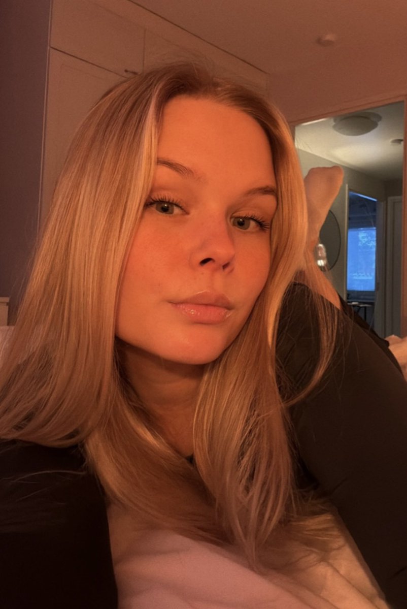 bluecomplexity's tweet image. 🧡