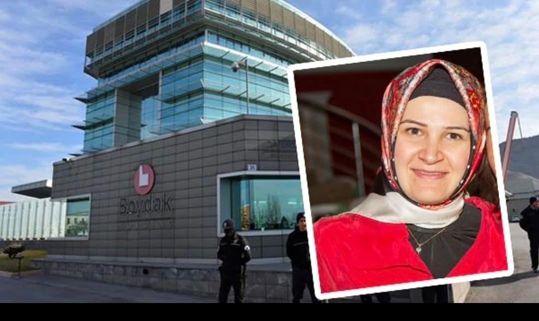 A_FettahSahin's tweet photo. Bankasya da parası var diye 6.3 ceza verdiler ve cezası onandı‼️

3 Çocuk annesi Elif BOYDAK BOZDAĞ, babasının evindeyken uzun namlulu silahlarla gelen özel harekat polisleri
ters kelepçe taktılar ve Bakırköy Kadın CİK'e götürüldü.

İnsanHakları AyaklarAltında

#GSvGFK SON DAKİKA https://t.co/8soOf6DD4O