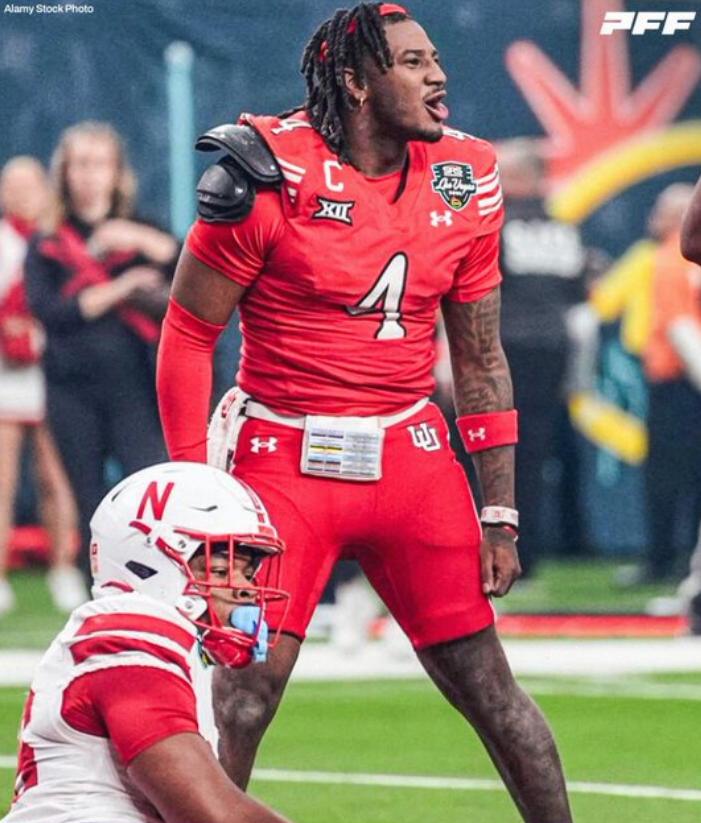 Devon Dampier with a hernia all season:
3325 Total Yards
34 TD 5 INT
84.4 QBR (7th Best)
11-2 Record