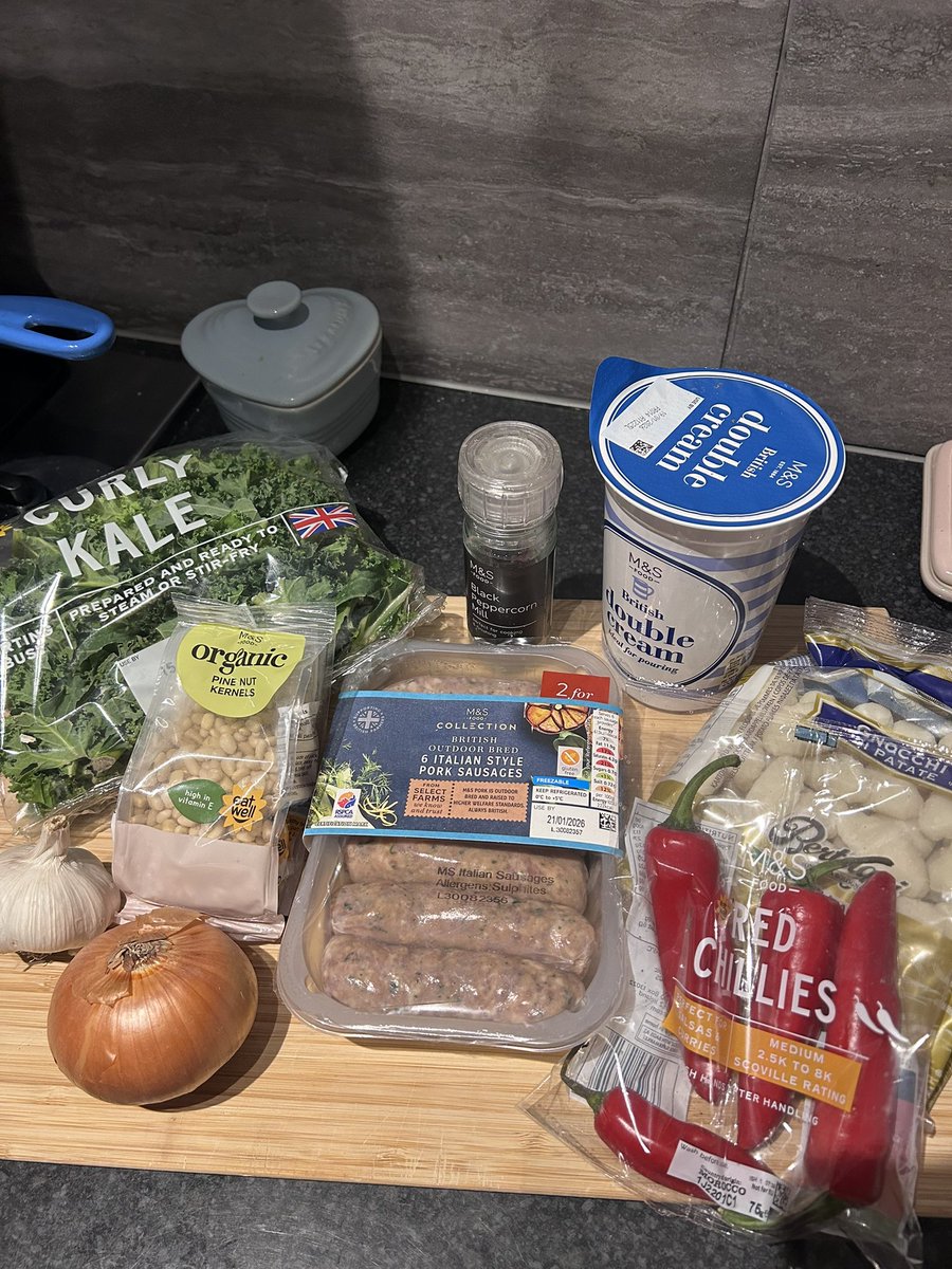 Ginger Tucci tweet media