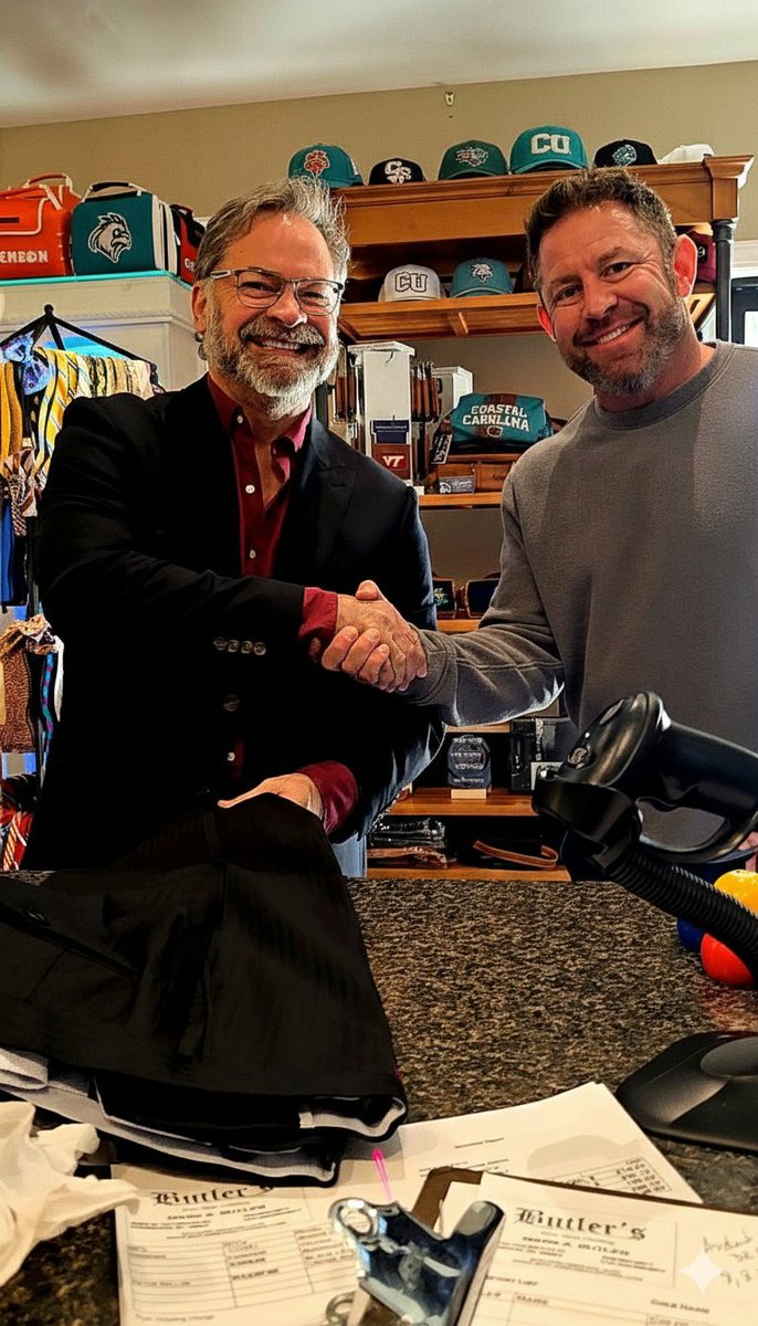 Top Gun Catching tweet media