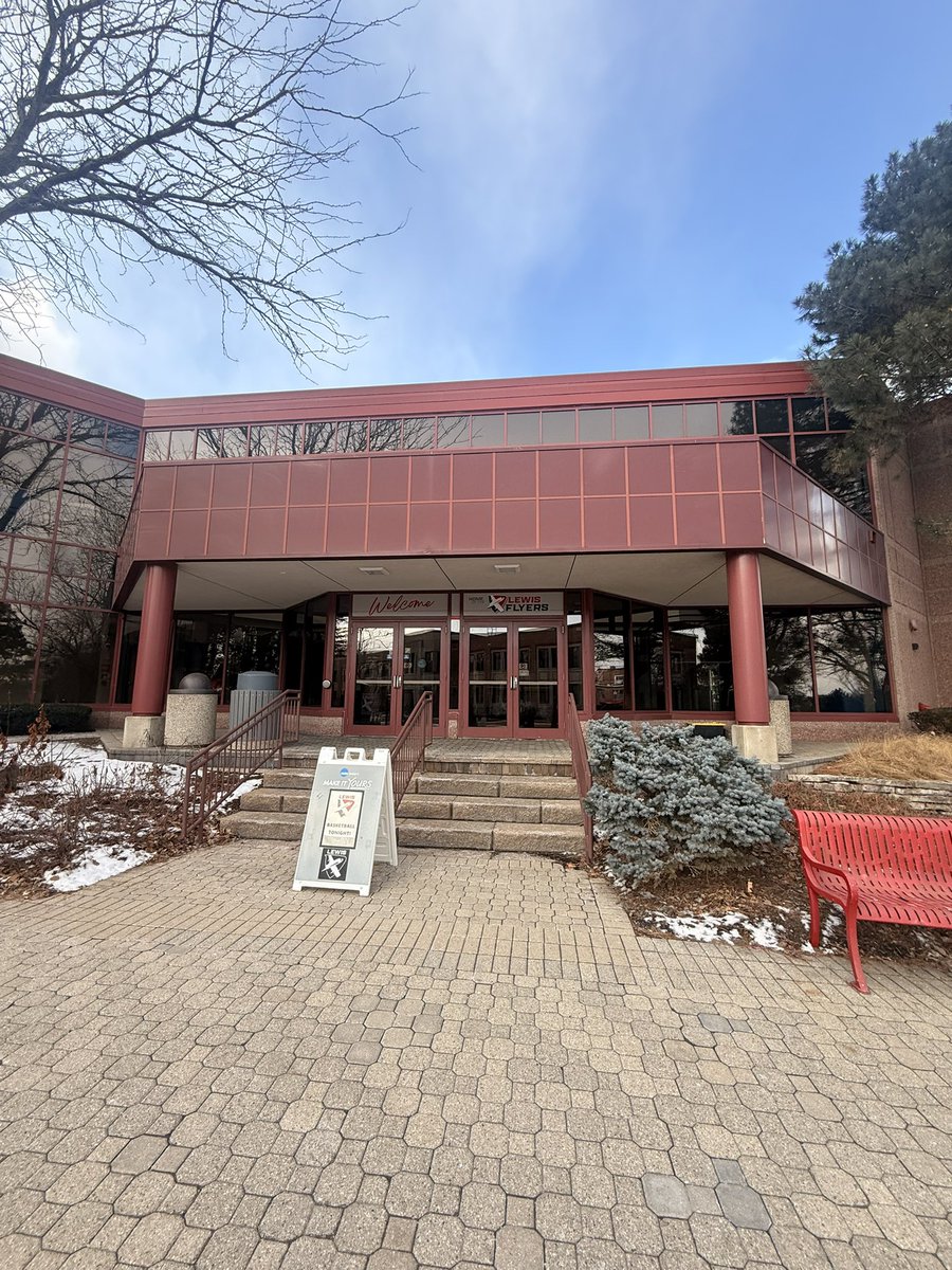 Carli Ring tweet media