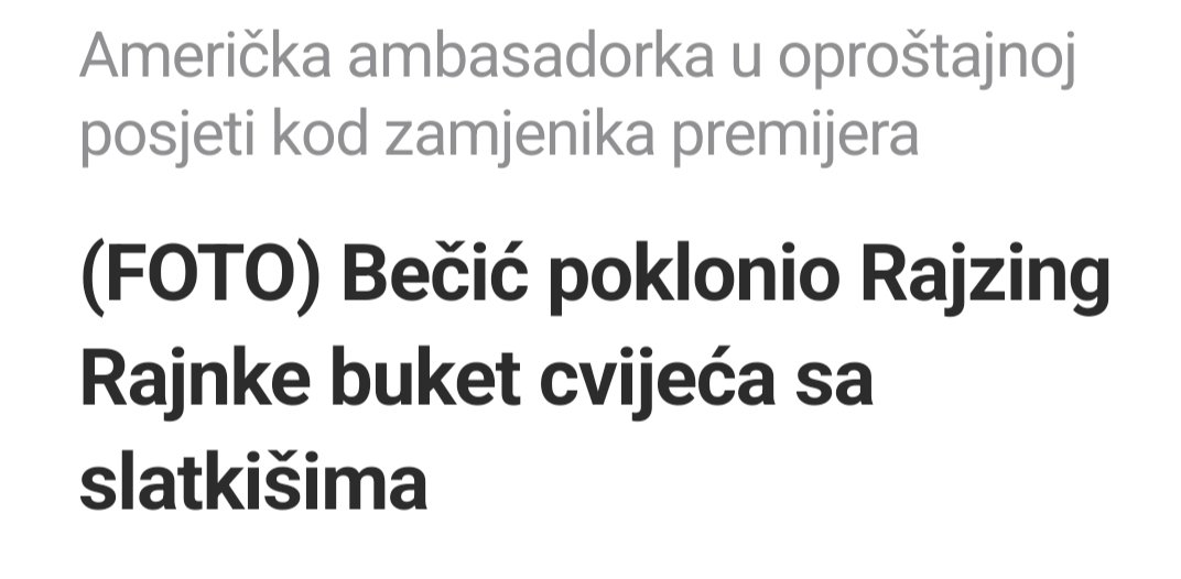 Ona njemu čarape, "Cuba" muški set kozmetike i rekla mu da puno majku pozdravi.