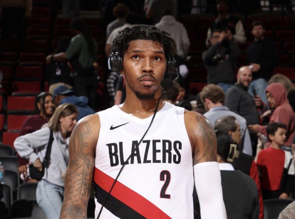 HHjournalism's tweet image. Caleb Love this season has more points than:

Paul George | Aaron Gordon | Jalen Suggs | Ja Morant | TJ McConnell | IHart | Gafford | Sabonis | Trae | McCain

He’s a rookie…