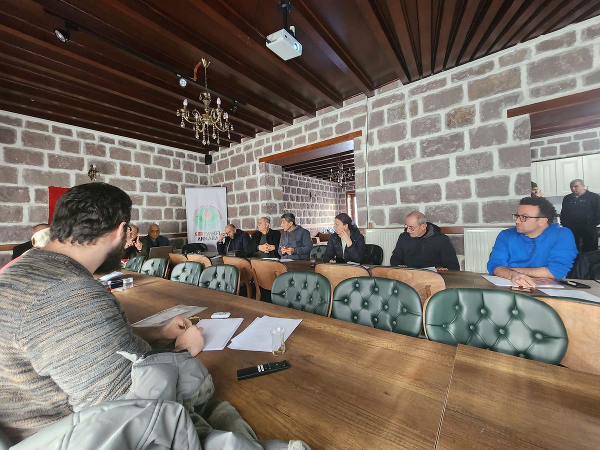 Vakfımızın düzenlediği Arapça Dil Kursu hemşehrilerimizin yoğun ilgisiyle devam ediyor.

#siirt
#siirtvakfi06
#ankarasiirtvakfi
#arapça