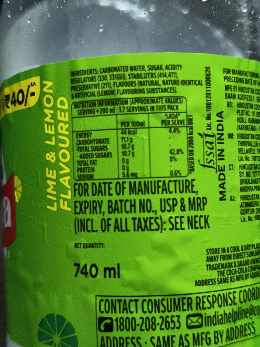 SurendranTweets's tweet image. 🥤 Nutrition check (per 100 ml @cocacola #Limca drink):
• Calories: ~44 kcal
• Sugar: 10.7 g (~2.5 tsp 😬) - this will lead to #kidney disease &amp;amp; it's more than @who recommended
• Fat: 0 g
• Protein: 0 g
• Sodium: ~5.6 mg