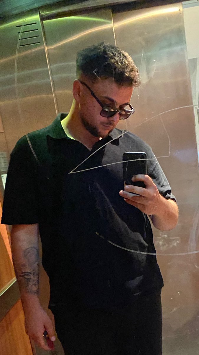 lavoeee11's tweet photo. 😅😅 https://t.co/pEub4UgSqX