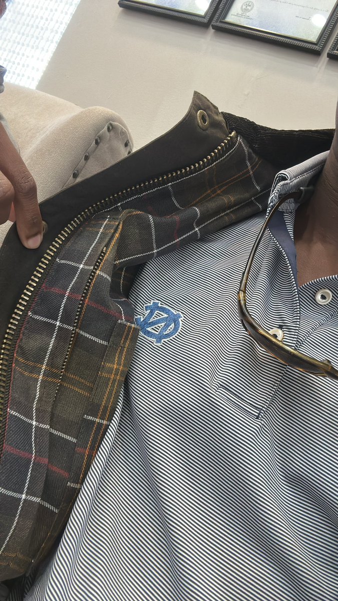 Larry “The Liability” Simpson, CFA, B.D. tweet media