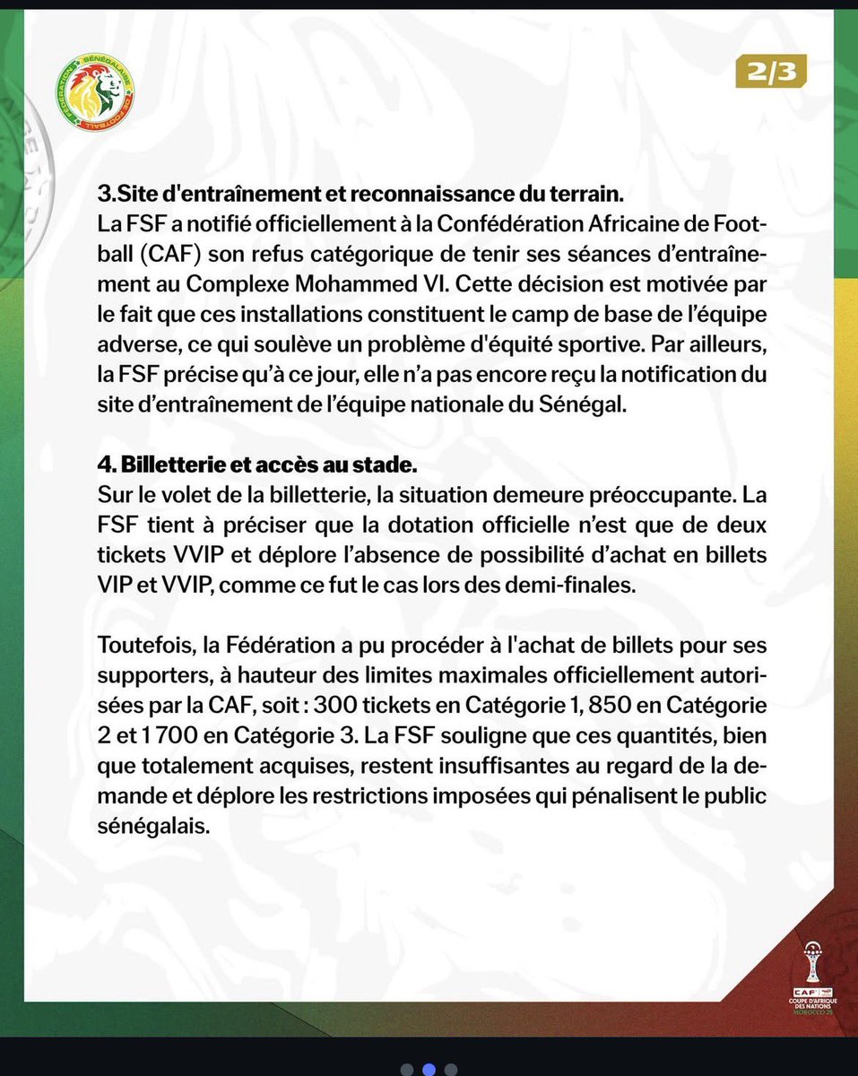 LPodcan's tweet image. Déçu du comportement de la @Fsfofficielle et des déclarations du coach à la veille d’une finale qui peuvent enflammer les RS et impacter les relations fraternelles entre nos deux peuples.  
- Des centaines de supporters sénégalais se sont déplacés pour accueillir les joueurs et…