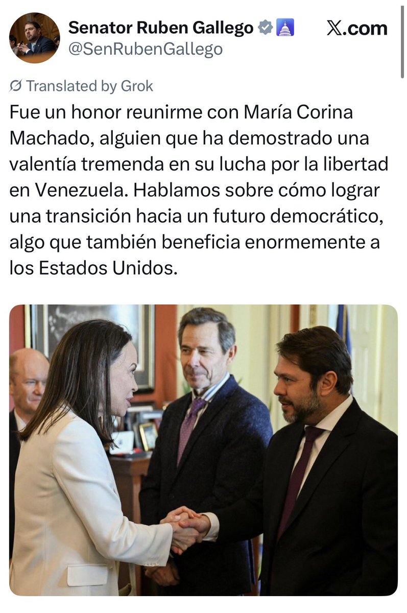 filipprl's tweet image. @MariaCorinaYA can’t credibly claim she’s seeking @realDonaldTrump’s support while publicly courting @SenRubenGallego —an open and declared antagonist of Trump. 
You can’t play both sides and expect trust from either. Politics isn’t theater; alliances matter. If you’re asking for…