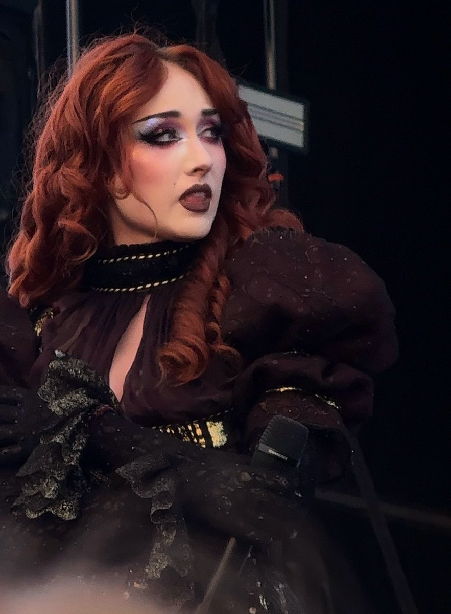 Remembering Vampire Roan 
.𖥔 ݁ ˖ ‧₊˚