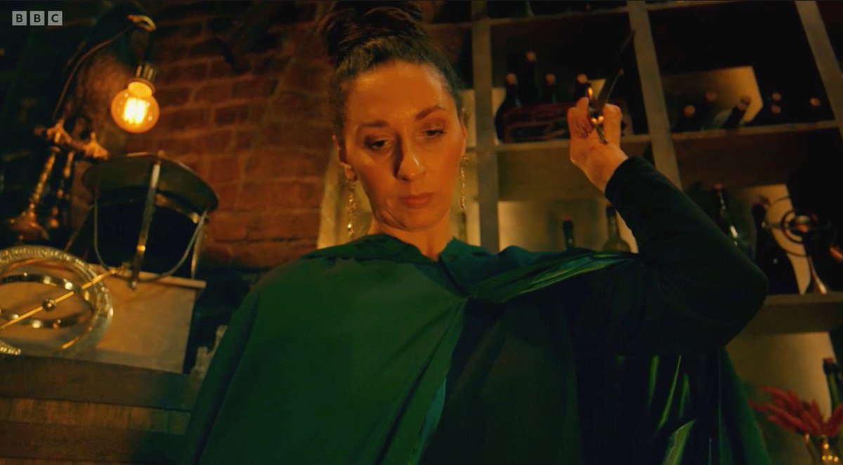 jonoread's tweet image. POV you're a cheeseboard on Christmas Day #TheTraitors