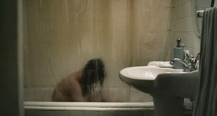 magras0kcal's tweet image. Quando alguém que eu n gosto perde peso ent eu tenho que perder mais peso que eles