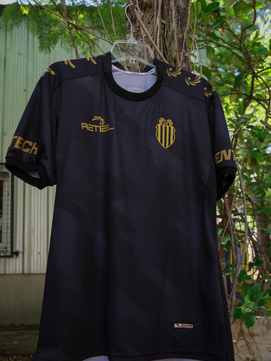 barracascentral's tweet image. 🇵🇪 𝑵𝒖𝒆𝒔𝒕𝒓𝒂 𝒑𝒊𝒆𝒍 𝒑𝒂𝒓𝒂 𝒍𝒂 𝒕𝒆𝒎𝒑𝒐𝒓𝒂𝒅𝒂 𝟐𝟎𝟐𝟔

✅ Presentamos la nueva indumentaria junto a @retielok