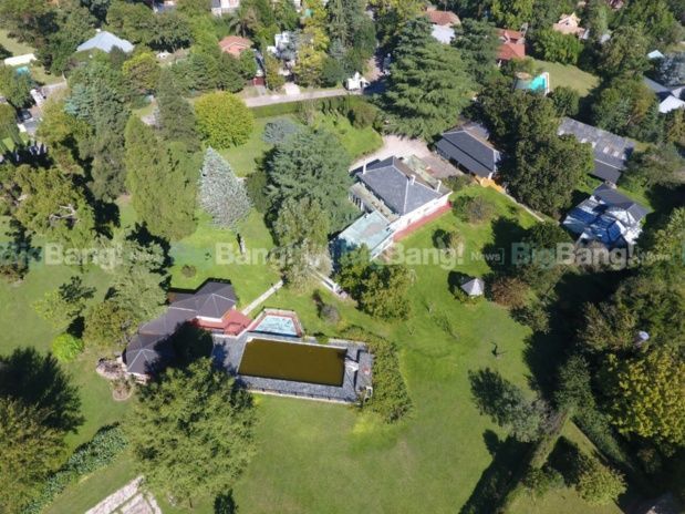 Argenpoirot's tweet image. Indio Solari: "El lujo es vulgaridad"
Also el Indio Solari: