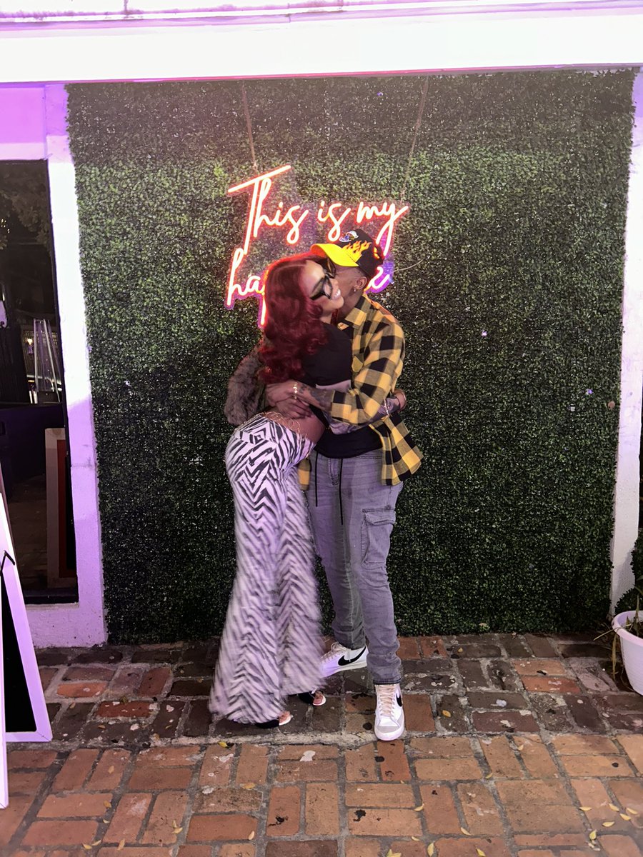 alijhaco's tweet image. nights w u 🤍 &amp;gt;