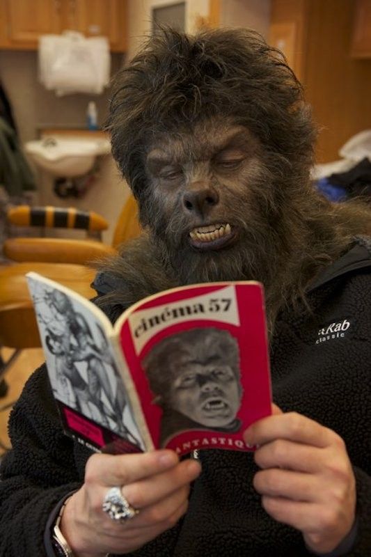 Benicio Del Toro on set of The Wolfman (2010)