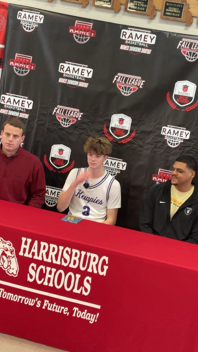 Dan Stockman tweet media