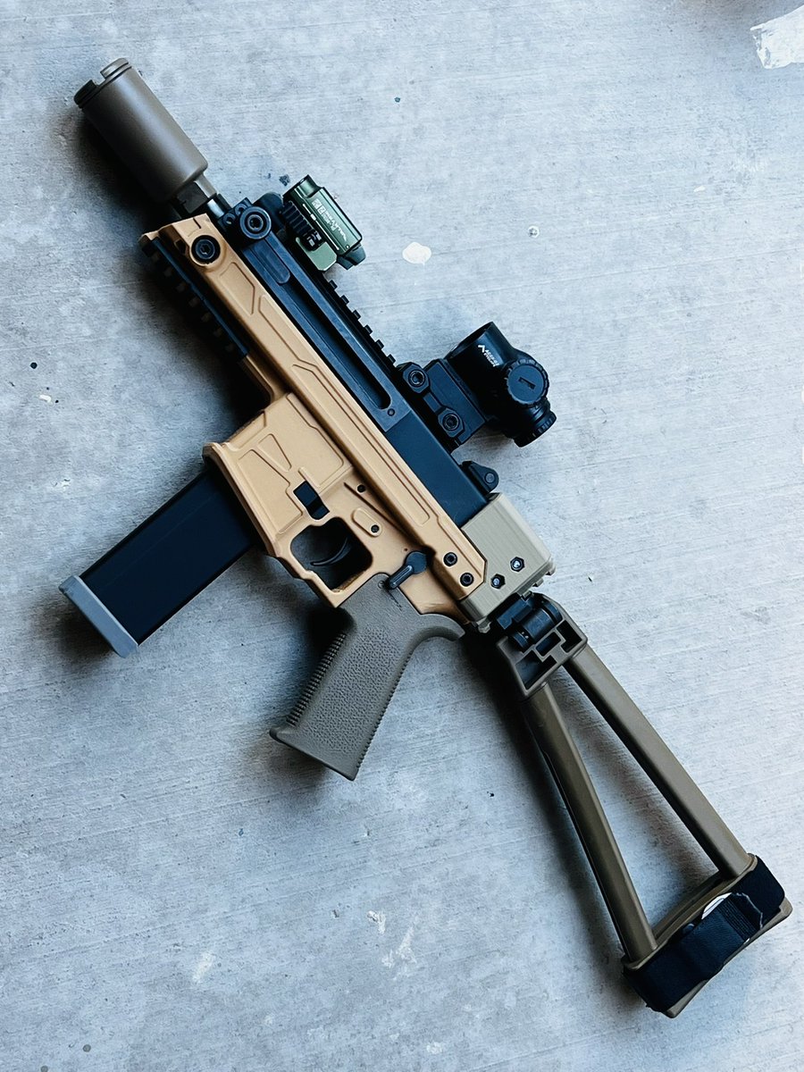 Battle_Born88 tweet media