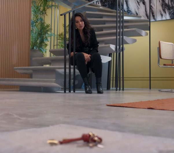 Fingertoppar_'s tweet image. a zenilda em pedaços, completamente anestesiada... pqp, andreia horta entregou absolutamente tudo sem precisar dizer uma palavra. ATRIZ 
#TrêsGraças