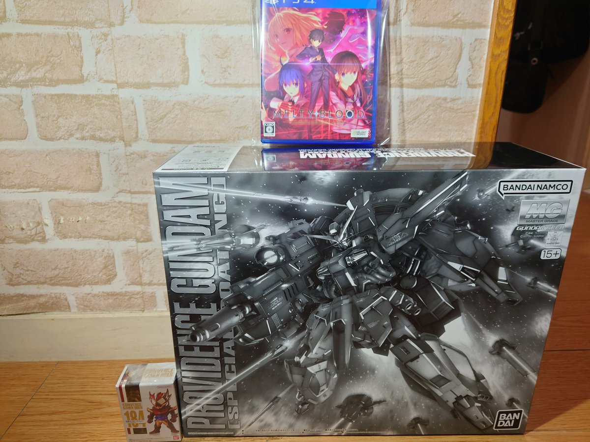 Codacoda2001M's tweet image. おはようございます☺️

本日は日曜日、お休みです〜

乗っ取られた垢ですが悪さしてないか
覗いてみたら投資垢になってました
たまに見かける怪しい投資の垢はこんな感じで生まれるのか😓
新垢になって未だに探せない人が居て困りますね😓

写真は昨日の買い物品です

本日も宜しくお願いします😊