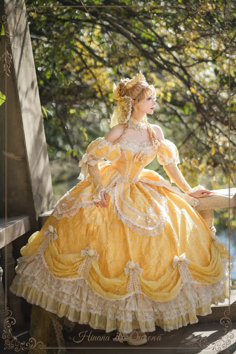 19日まで 鮮やかなイエローに繊細な白レースを添えて。 お城のダンス