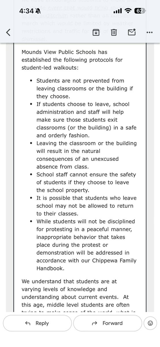 Jingluo84's tweet photo. Minnesota schools are encourage innocent middle school kids to protest.  How wonderful.   They should all be fired. https://t.co/prTYoLZ31C