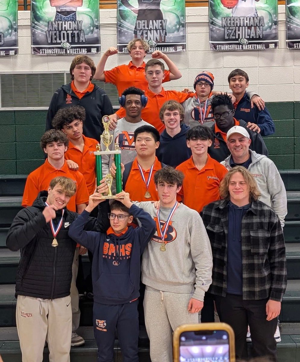 AthleticsBMHS's tweet photo. Congratulations to the JV wrestling team on winning the Strongsville JV wrestling tournament!

Team 1st
Logan 2nd
Ben 2nd
Eli 5th
Thomas 4th
Jeremiah 6th
Gavin 1st
Kaya 4th
Chris 5th 
Kyle 2nd
Luke 2nd https://t.co/oy0zuLol3W