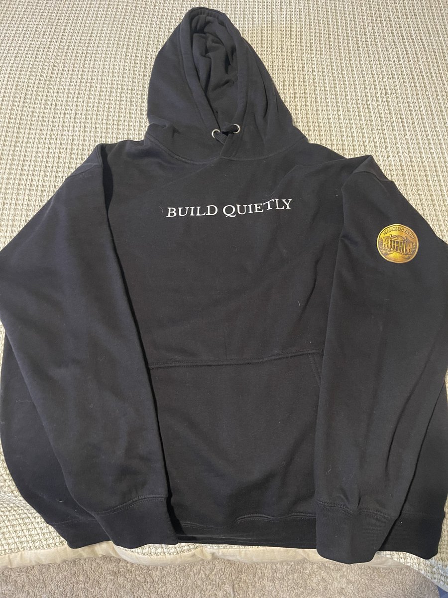 BUILD QUIETLY. 🏗️🏛️

This isn’t “merch.”
It’s the uniform of the builders who stack bricks while everyone else chases noise.

If you’re accumulating $MANSION for the long game…
this was made for you.

🏛️ MansionCoin.io