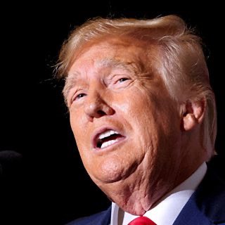 RpsAgainstTrump's tweet image. NEW: Donald Trump has told countries seeking a permanent seat on the new Board of Peace that they must pay at least $1 billion, with Trump serving as chair of the board overseeing the fund.
—Bloomberg