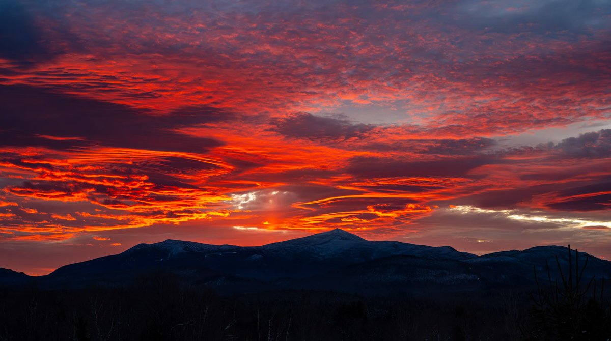 ncpr's tweet image. "Sunrise over Whiteface, with a faint sun pillar to the left of Whiteface's summit." Photo 📸 : Ed Murphy, Vermontville

We thank Essex County Arts Council for sponsoring NCPR's Photo of the Day.